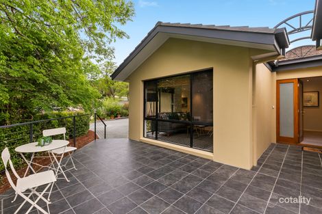 Property photo of 2 Caffyn Place Garran ACT 2605