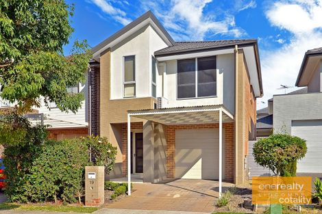 19 Cobden Parkes Cres, Lidcombe, NSW 2141
