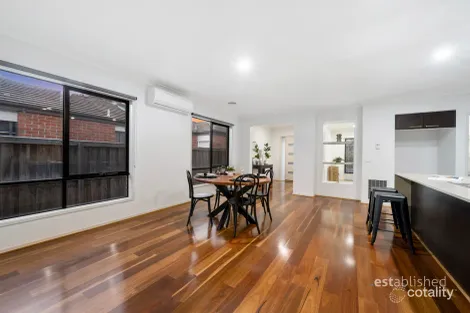 Property photo of 5 Riley Terrace Tarneit VIC 3029