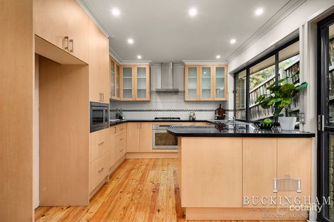 Property photo of 12 Birrakay Court Greensborough VIC 3088