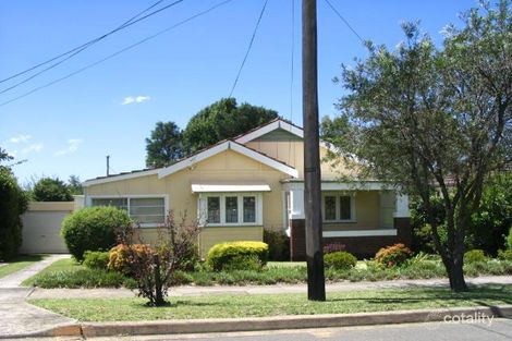 18 Mount Ave, Roselands, NSW 2196