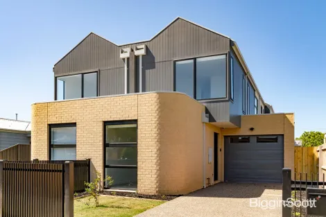 Property photo of 44 Angus Avenue Altona North VIC 3025