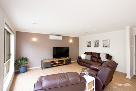 Property photo of 19 Normlyttle Parade Miners Rest VIC 3352