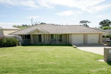 12 Hudson Dr, Lloyd, NSW 2650