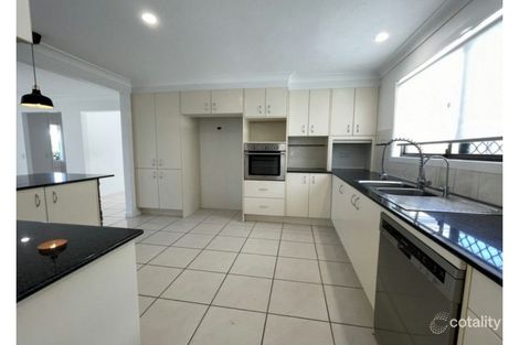 Property photo of 2 Nelson Court Benowa QLD 4217