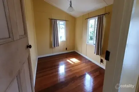 Property photo of 50 Cross Street Fairfield QLD 4103