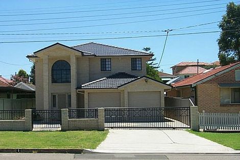1 Wilga St, Regents Park, NSW 2143