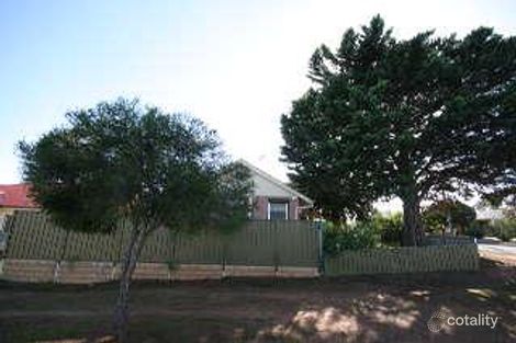 16 Cedar Ave, Campbelltown, SA 5074