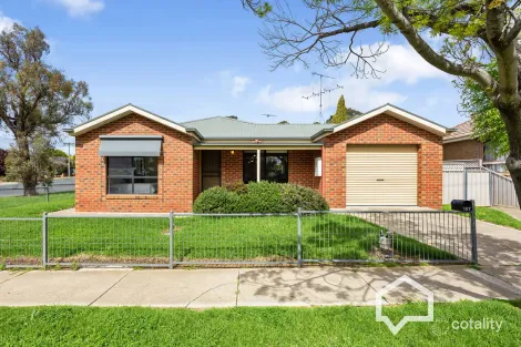 197 Neale St, Flora Hill, VIC 3550