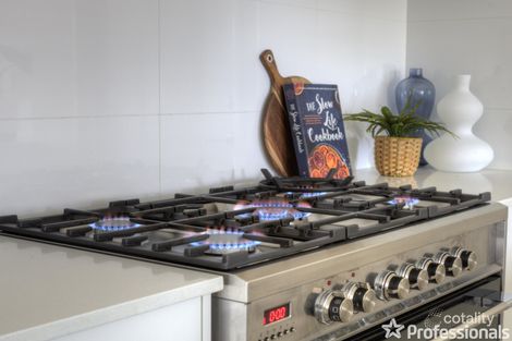 Property photo of 9/75 Hartfield Road Forrestfield WA 6058