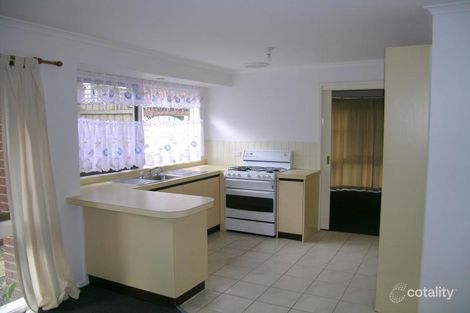 Property photo of 8 Nattai Court Rowville VIC 3178