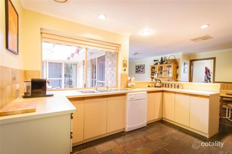 Property photo of 35 Moculta Road Angaston SA 5353