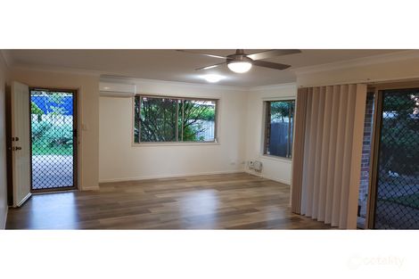 Property photo of 42 Benbek Circuit Sunnybank Hills QLD 4109