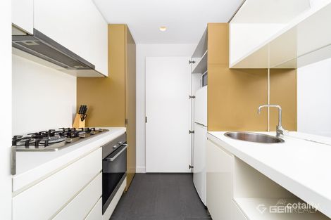 Property photo of 1405/33 Mackenzie Street Melbourne VIC 3000