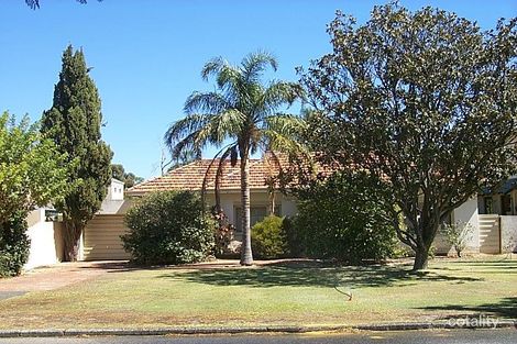 9 Gairloch St, Applecross, WA 6153