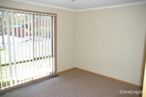 Property photo of 6 Rayment Place Gowrie ACT 2904
