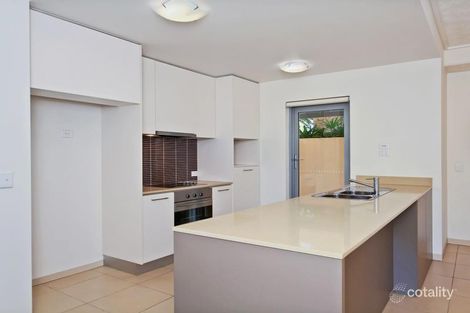 Property photo of 315/66 Sickle Avenue Hope Island QLD 4212