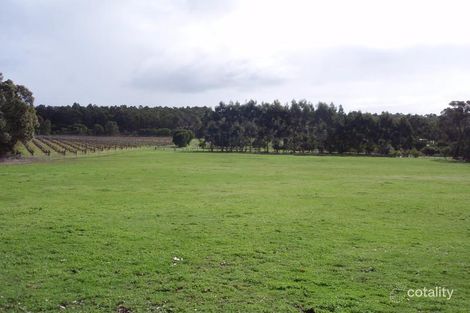 32 O'Byrne Rd, Quindalup, WA 6281