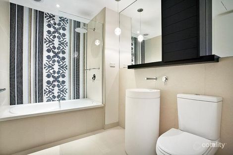 Property photo of 305/27-31 Herbert Street St Kilda VIC 3182