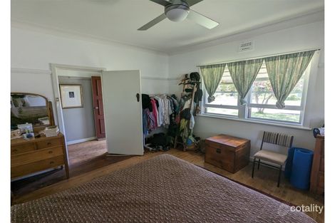 Property photo of 32 Gobondery Street Trundle NSW 2875