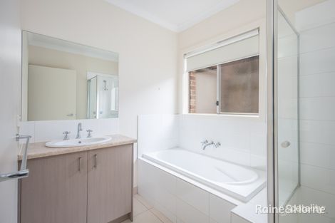 Property photo of 1/8 Pads Way Sunbury VIC 3429