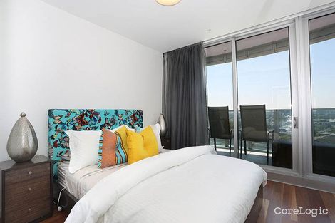 Property photo of 1802/241 Harbour Esplanade Docklands VIC 3008