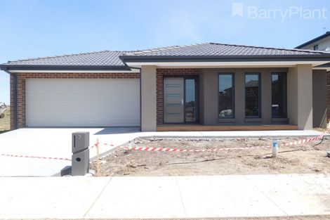 Property photo of 7 Imer Crescent Berwick VIC 3806