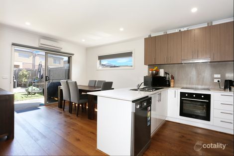 7 Mulwala Dr, Doreen, VIC 3754