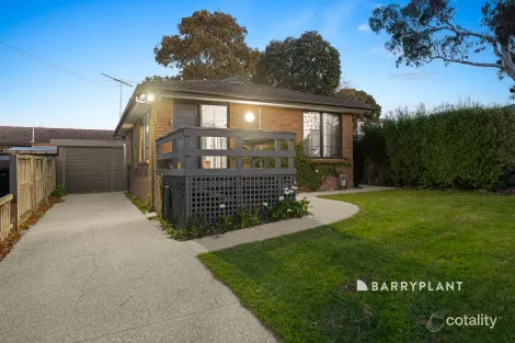 2/2 Adamson Rd, Beaconsfield, VIC 3807