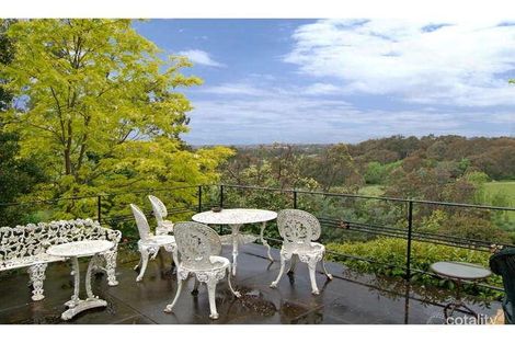 Property photo of 451 The Boulevard Ivanhoe East VIC 3079