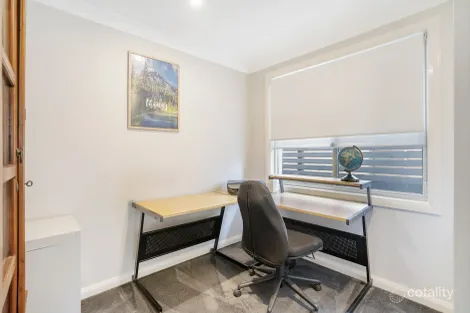 Property photo of 25 Comerford Close Aberdare NSW 2325