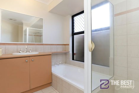 Property photo of 4G Ball Place Queens Park WA 6107