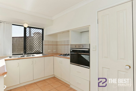Property photo of 4G Ball Place Queens Park WA 6107