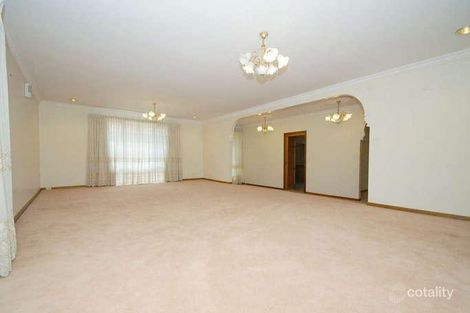 Property photo of 11 Kangaroo Road Chelsea VIC 3196