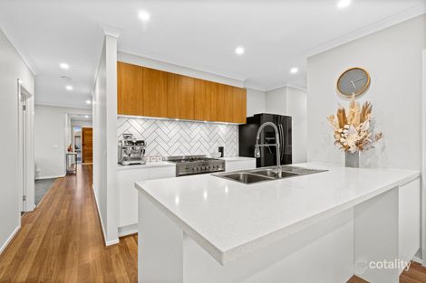 Property photo of 25 Devereux Way Charlemont VIC 3217