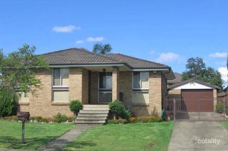 8 Lawley St, Bossley Park, NSW 2176