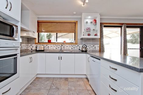 20 Hartog St, Fairview Park, SA 5126