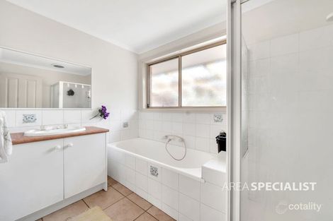 Property photo of 64 Raisell Road Cranbourne West VIC 3977
