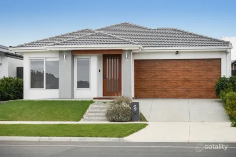 9 Midford Ave, Werribee, VIC 3030
