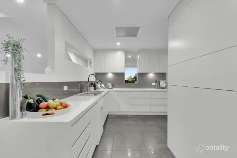 Property photo of 16 Rolls Court Rye VIC 3941