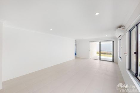 Property photo of 4 Roedean Street Bennett Springs WA 6063