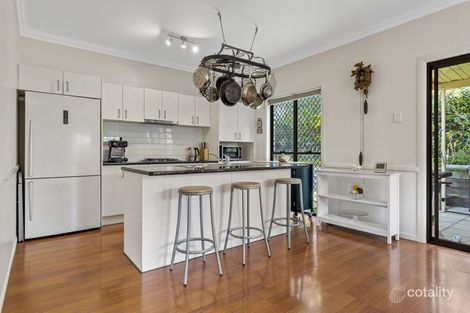 Property photo of 11 Kondalilla Crescent Springfield Lakes QLD 4300