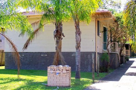 3/3 Laxton Cres, Belmont North, NSW 2280