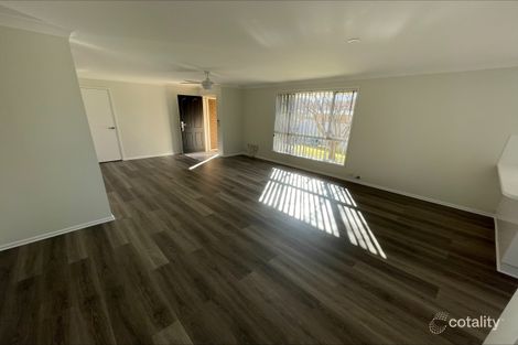 Property photo of 2/5 Evangelene Crescent Armidale NSW 2350