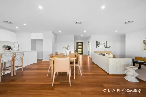 Property photo of 37 Esk Circuit Maitland Vale NSW 2320