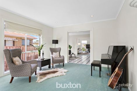 Property photo of 6 Timor Close Burwood VIC 3125