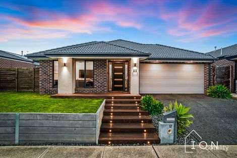 12 Freshman Ave, Clyde, VIC 3978