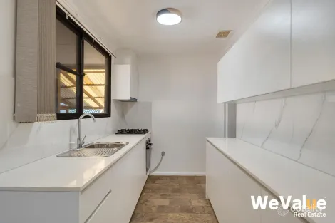 Property photo of 7 Ruby Court Meadow Heights VIC 3048