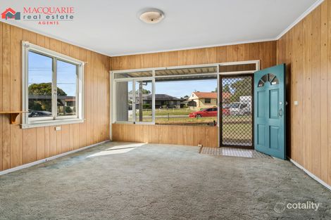 Property photo of 15 Dunrossil Avenue Casula NSW 2170