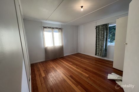 Property photo of 2 Brian Street Riverview QLD 4303